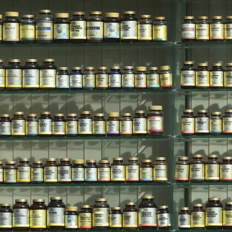 Les 5 mythes sur les compléments alimentaires démystifiés par Dyet